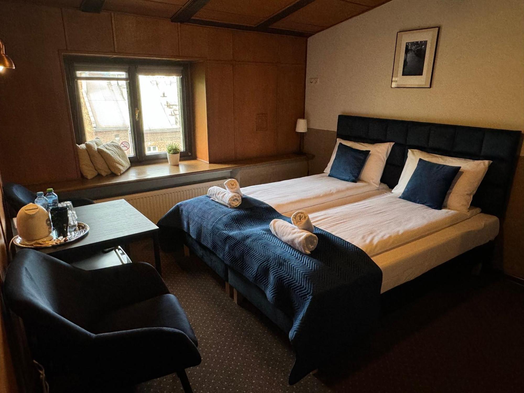 Iris Aparthotel クラクフ エクステリア 写真