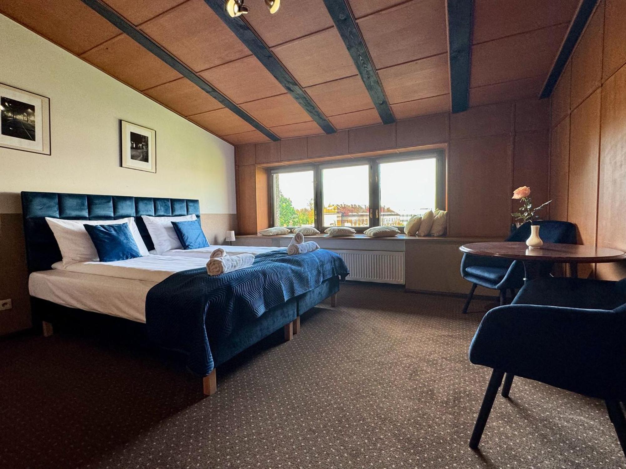 Iris Aparthotel クラクフ エクステリア 写真