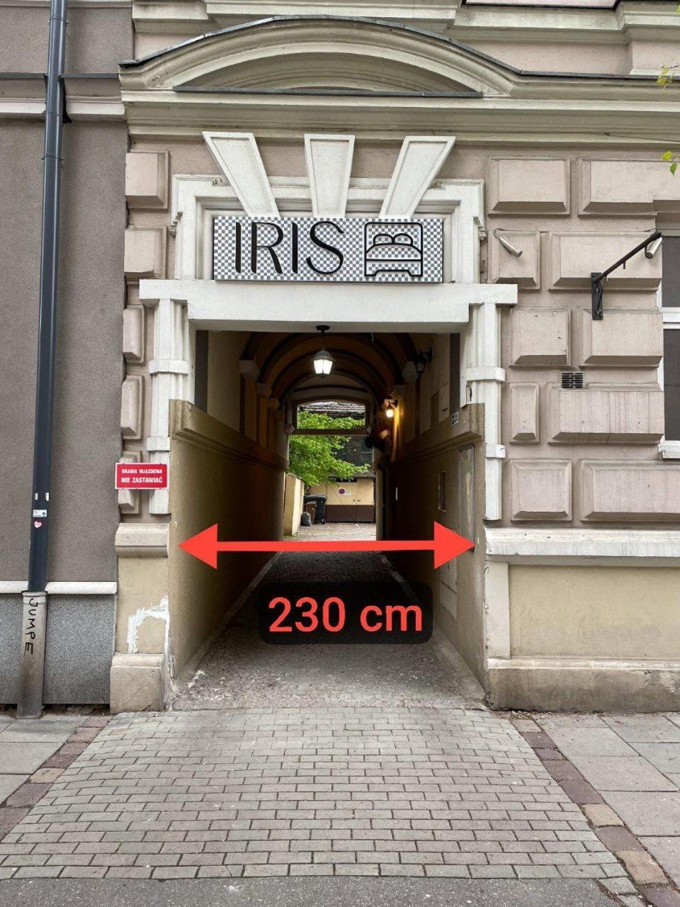 Iris Aparthotel クラクフ エクステリア 写真