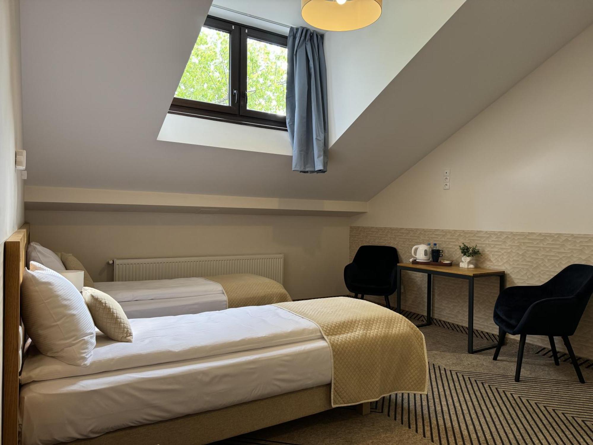 Iris Aparthotel クラクフ エクステリア 写真
